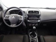 Mitsubishi ASX  1.6 MIVEC 