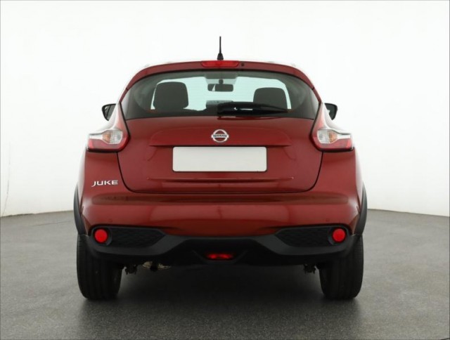 Nissan Juke  1.6 i 