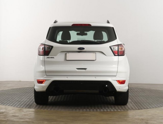 Ford Kuga  2.0 TDCi ST-Line