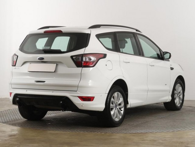 Ford Kuga  2.0 TDCi ST-Line