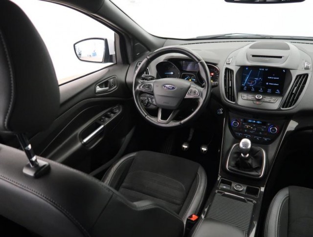 Ford Kuga  2.0 TDCi ST-Line