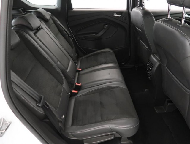 Ford Kuga  2.0 TDCi ST-Line