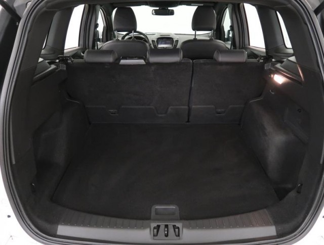 Ford Kuga  2.0 TDCi ST-Line