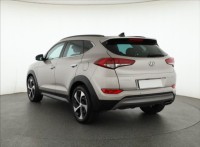 Hyundai Tucson  2.0 CRDi 