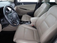 Hyundai Tucson  2.0 CRDi 