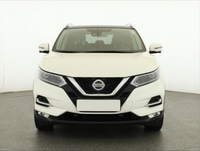 Nissan Qashqai  1.3 DIG-T 