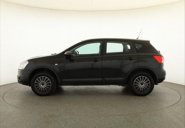 Nissan Qashqai  2.0 