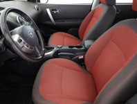 Nissan Qashqai  2.0 