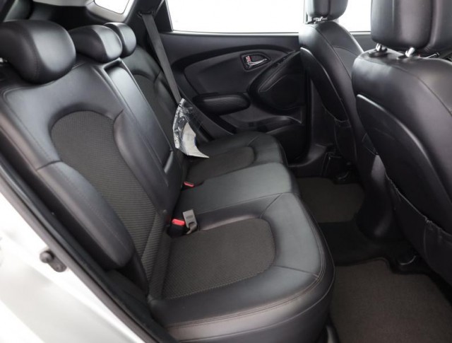 Hyundai ix35  1.6 GDI Trikolor