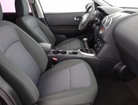 Nissan Qashqai  1.6 