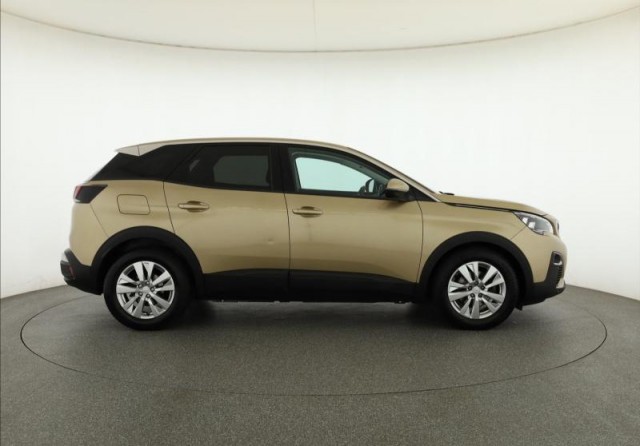 Peugeot 3008  1.6 BlueHDi 
