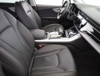 Audi Q7  55 TFSI .