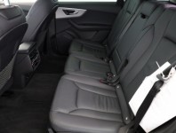 Audi Q7  55 TFSI .