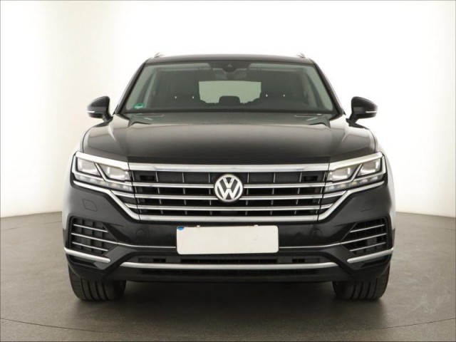 Volkswagen Touareg  3.0 TDI 
