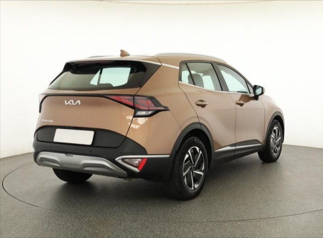 Kia Sportage  1.6 T-GDI MHEV 