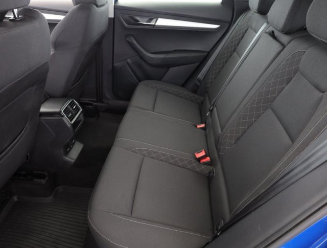 Škoda Karoq  1.0 TSI Ambition