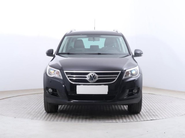 Volkswagen Tiguan  2.0 TSI 