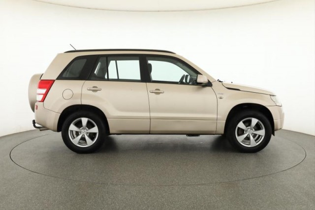 Suzuki Grand Vitara  1.9 DDiS 