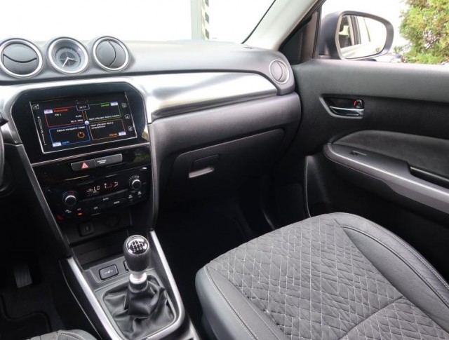 Suzuki Vitara  1.4 BoosterJet Elegance