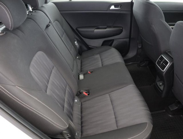 Kia Sportage  1.6 GDI 