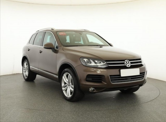 Volkswagen Touareg  3.0 TDI 