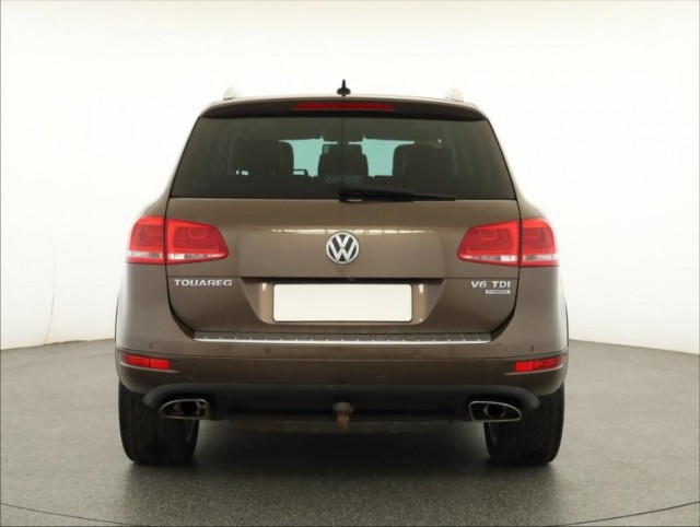 Volkswagen Touareg  3.0 TDI 