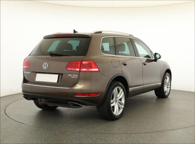 Volkswagen Touareg  3.0 TDI 