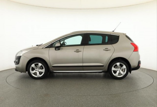 Peugeot 3008  2.0 HDi 