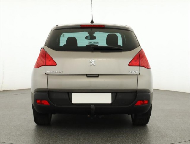 Peugeot 3008  2.0 HDi 