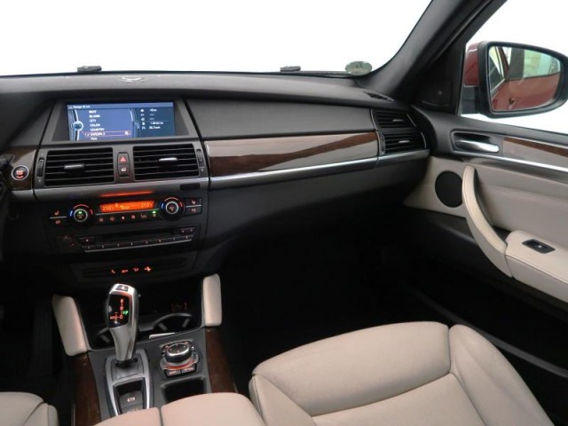 BMW X6  xDrive40d 