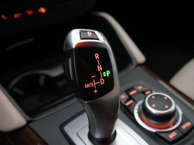 BMW X6  xDrive40d 