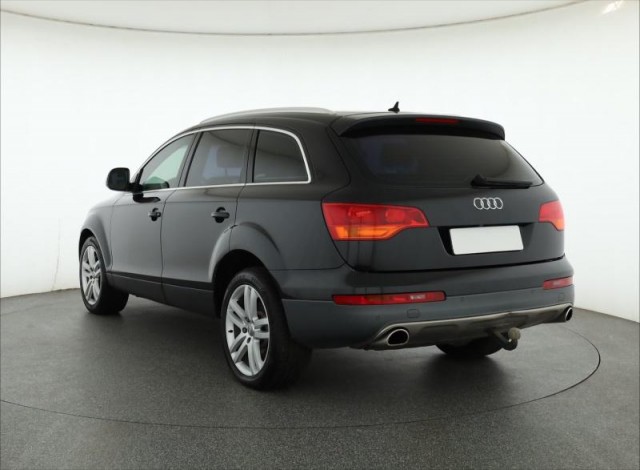 Audi Q7  3.0 TDI 