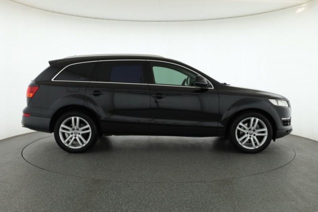 Audi Q7  3.0 TDI 