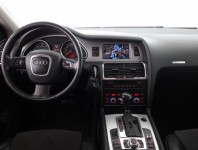 Audi Q7  3.0 TDI 