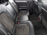 Audi Q7  3.0 TDI 