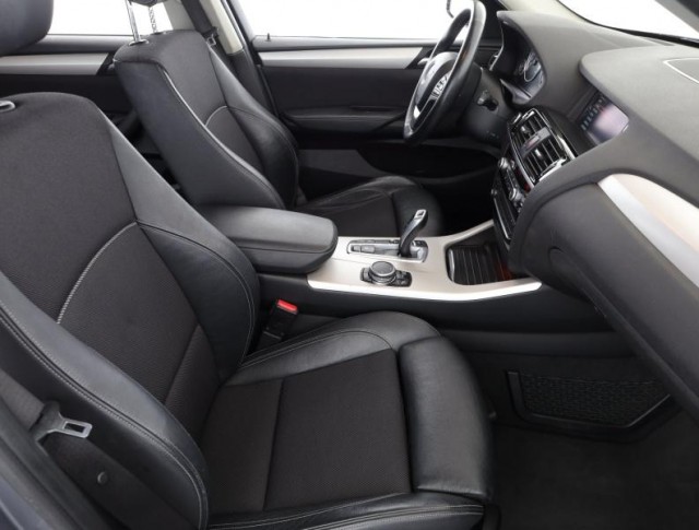 BMW X3  xDrive20d 