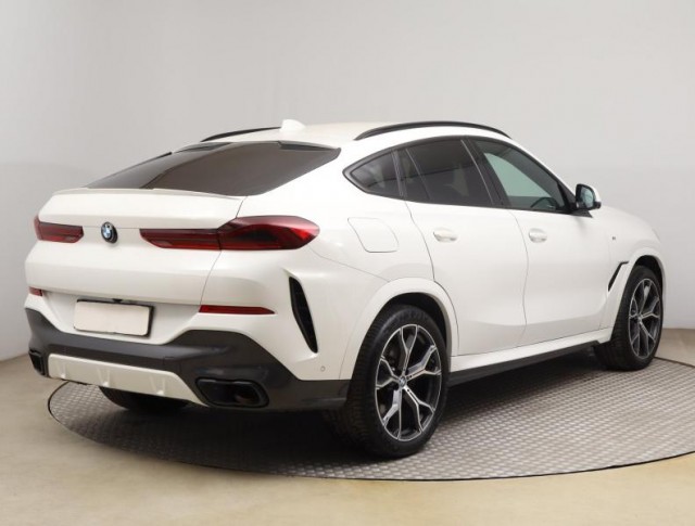 BMW X6  xDrive30d M Paket