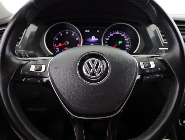 Volkswagen Tiguan  1.5 TSI 