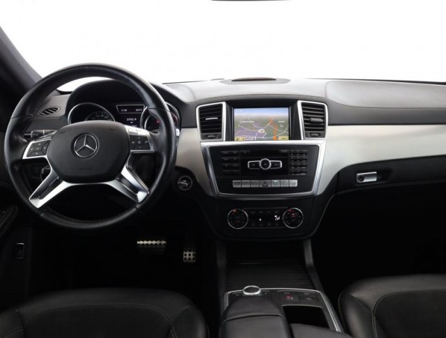 Mercedes-Benz ML  ML 350 BlueTEC 