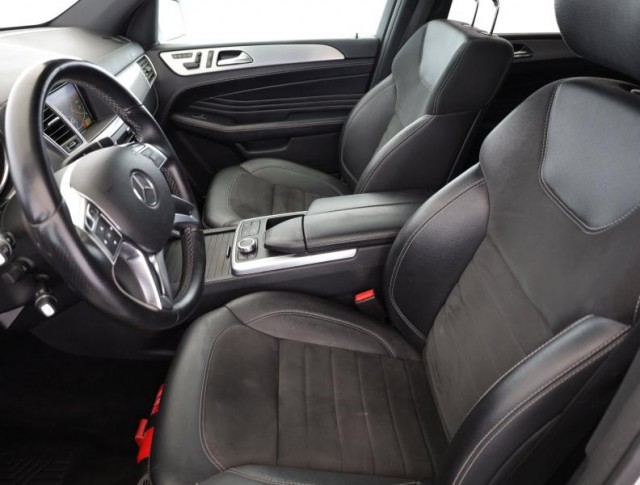 Mercedes-Benz ML  ML 350 BlueTEC 