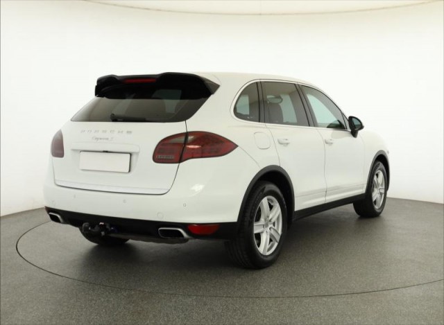 Porsche Cayenne  S 