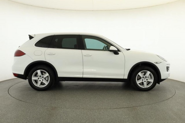 Porsche Cayenne  S 