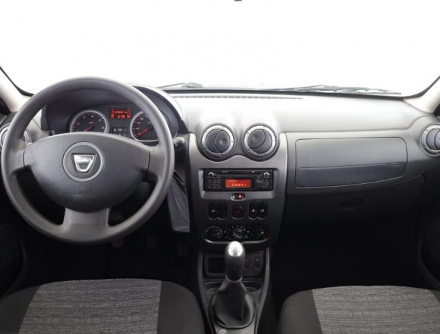 Dacia Duster  1.6 16V 