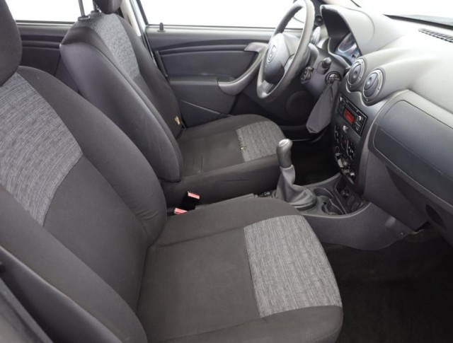 Dacia Duster  1.6 16V 