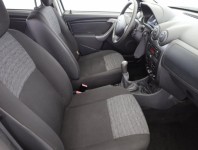 Dacia Duster  1.6 16V 