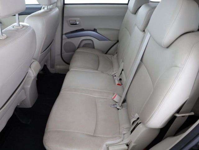 Peugeot 4007  2.2 HDI 
