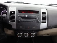 Peugeot 4007  2.2 HDI 