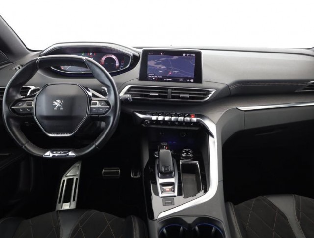 Peugeot 5008  2.0 BlueHDi 