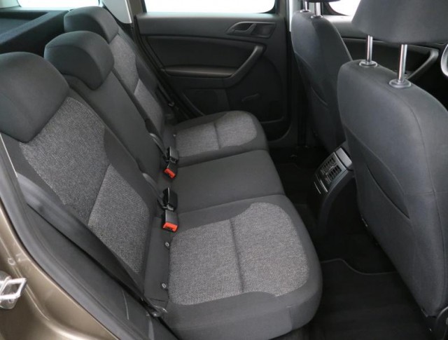 Škoda Yeti  1.2 TSI Active