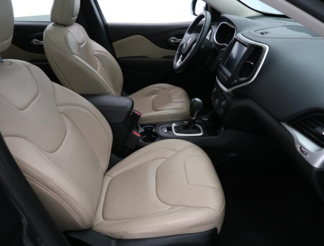 Jeep Cherokee  2.2 MultiJet 